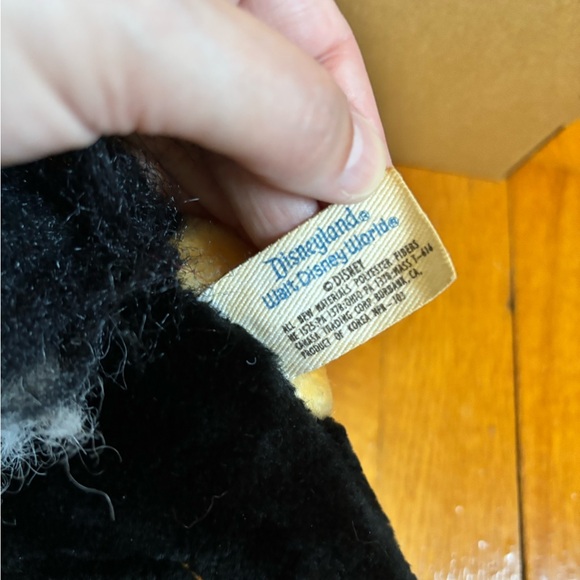 Vintage Disney Parks Adorable Skunk from Bambi - Picture 7 of 7